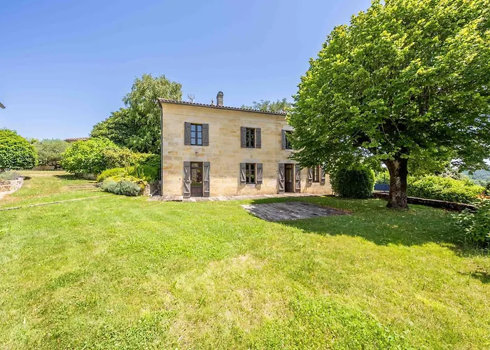 Domaine De Bayens - Piscine Privee *