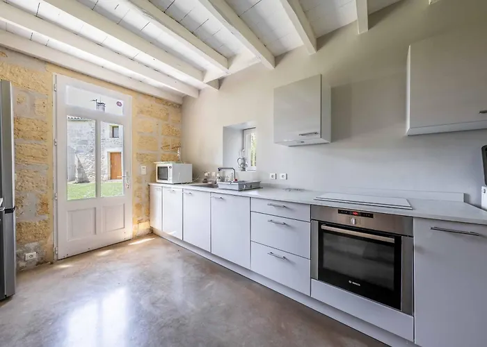 Domaine De Bayens - Piscine Privee